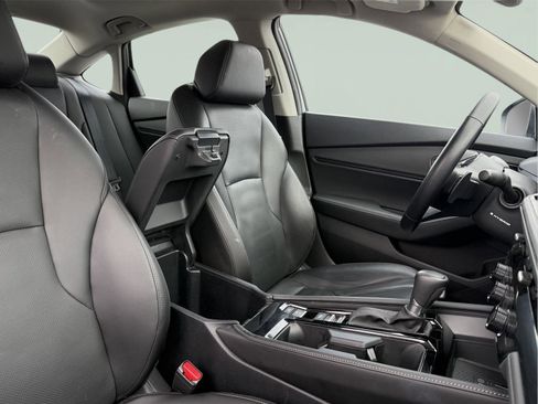 Used 2024 Honda Accord Touring image 22