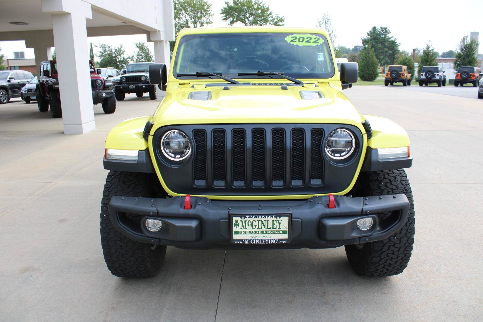 Certified 2022 Jeep Wrangler Unlimited Rubicon w/ Xtreme Recon 35" Tire Package AWD/4WD image 3