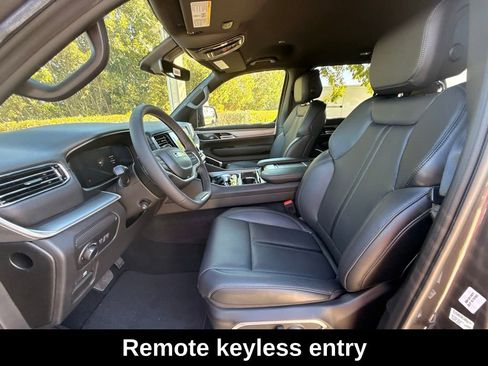 New 2026 Jeep Grand Wagoneer L Limited image 9