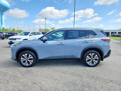 Used 2021 Nissan Rogue SV AWD/4WD image 1