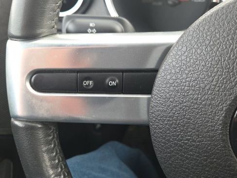 Used 2006 Ford Mustang GT image 33