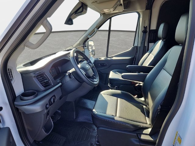 New 2026 Ford Transit 250 148 Medium Roof Extended AWD w/ Load Area Protection Package image 10