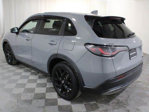 Used 2023 Honda HR-V Sport image 29
