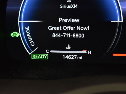 Used 2025 Toyota Camry XSE image 15