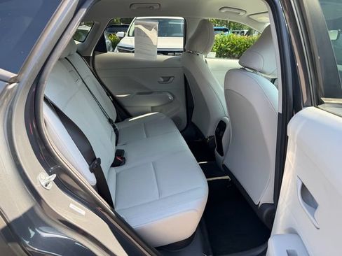 Used 2024 Hyundai Kona SEL FWD image 17
