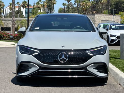 Certified 2023 Mercedes-Benz EQE 500 4MATIC Sedan image 9