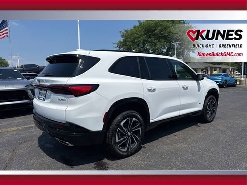 New 2025 Buick Enclave Sport Touring w/ Power Package image 5