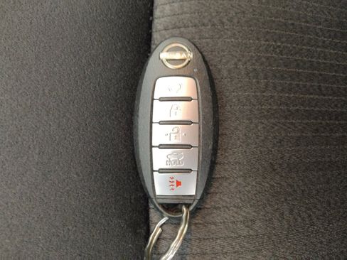 Used 2023 Nissan Altima 2.5 SV w/ SV Premium Package AWD/4WD image 32