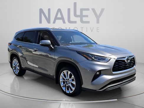 Certified 2026 Toyota Highlander Limited AWD/4WD image 7