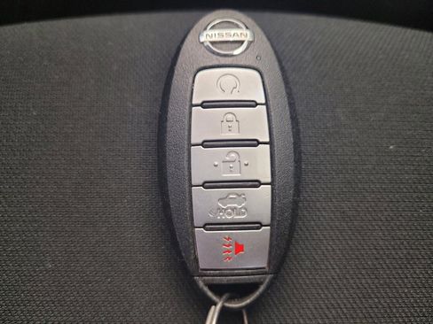 Used 2023 Nissan Sentra SV w/ All-Weather Package FWD image 32