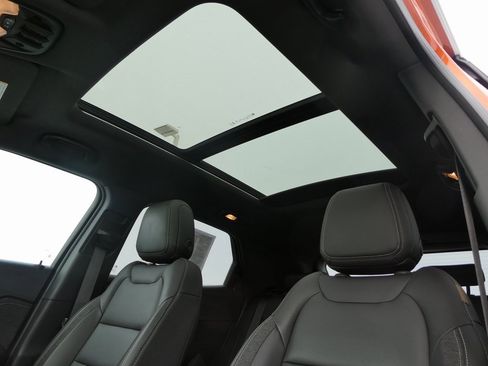 Used 2023 Chevrolet TrailBlazer ACTIV w/ Sun and Liftgate Package image 25