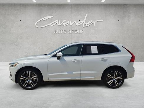 Used 2018 Volvo XC60 T6 Momentum w/ Vision Package AWD/4WD image 13