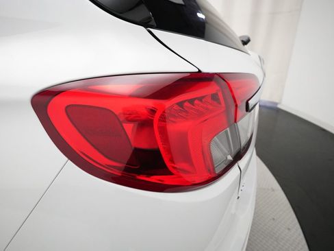 Used 2017 Buick Envision Essence FWD image 33