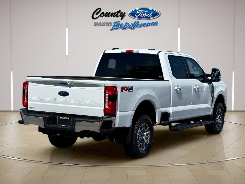 Used 2025 Ford F250 Lariat AWD/4WD image 8