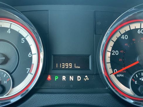 Used 2018 Dodge Grand Caravan SE FWD image 9