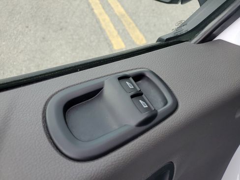 Used 2024 Ford Transit 350 XLT image 25