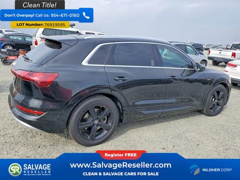 Used 2019 Audi e-tron Prestige w/ Prestige Package image 4