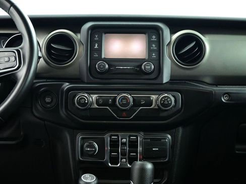 Used 2020 Jeep Wrangler Unlimited Sport S image 10