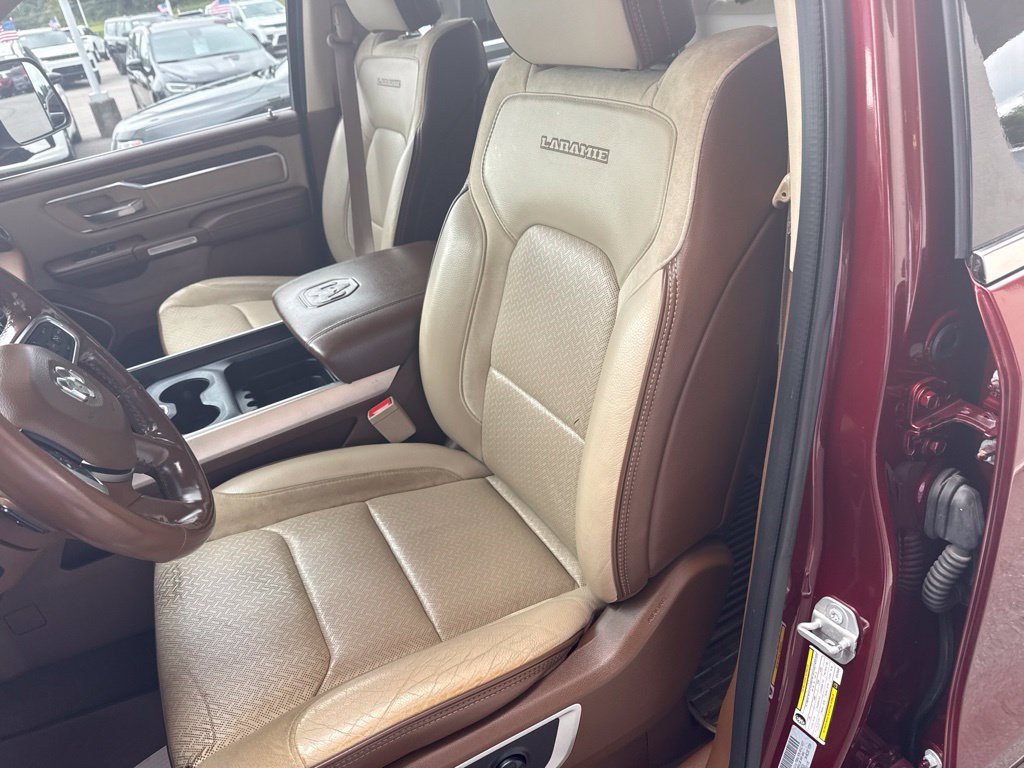 Used 2019 RAM 1500 Laramie AWD/4WD image 13