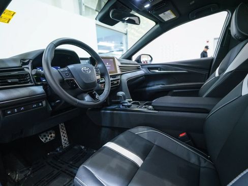 Certified 2026 Toyota Camry SE FWD image 4