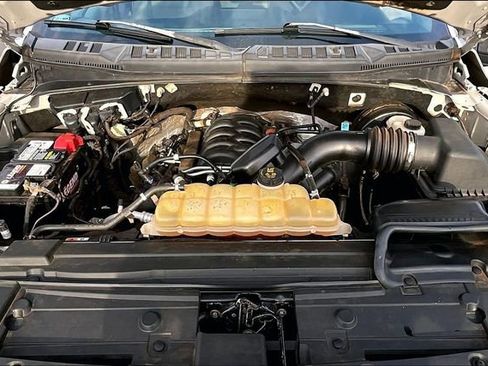 Used 2019 Ford F150 XLT image 9