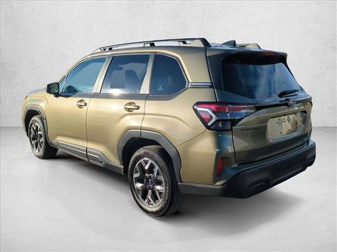 Certified 2025 Subaru Forester Premium image 9