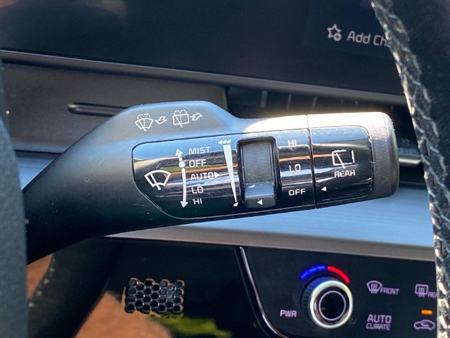 Used 2023 Kia Sportage EX FWD image 22