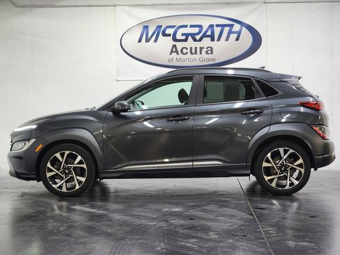Used 2022 Hyundai Kona Limited image 9