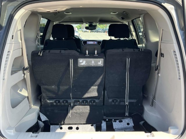 Certified 2021 Chrysler Pacifica Touring FWD image 20