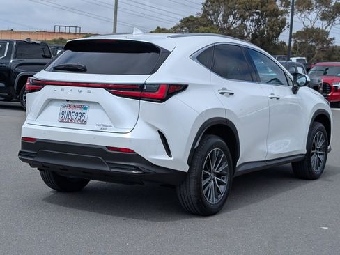 Used 2025 Lexus NX 350h AWD w/ Cold Area Package image 13