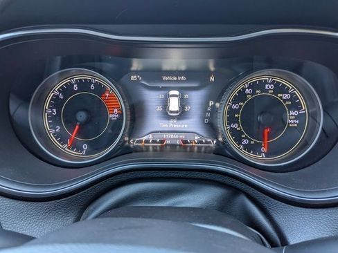 Used 2019 Jeep Cherokee Trailhawk w/ Cold Weather Group AWD/4WD image 21