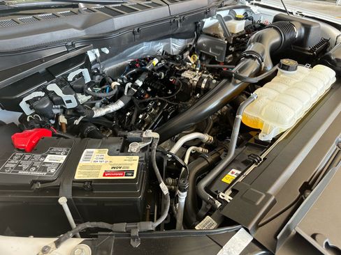 Used 2024 Ford F150 XLT w/ Equipment Group 302A MID RWD image 16