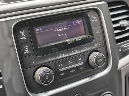 Used 2018 RAM 1500 Express AWD/4WD image 15