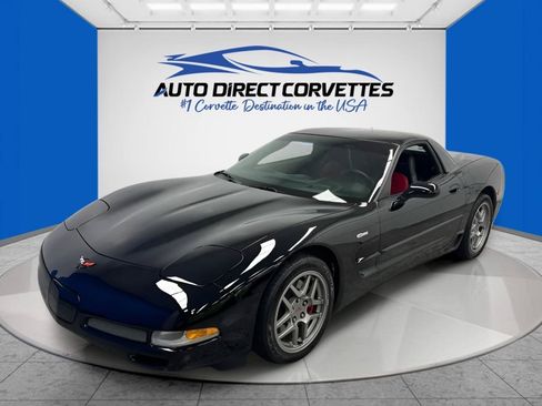 Used 2004 Chevrolet Corvette Z06 w/ Memory Package RWD image 1