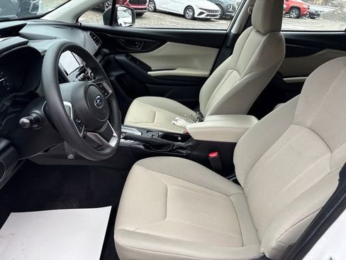 Used 2023 Subaru Impreza 2.0i image 9