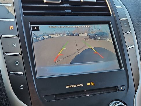 Used 2019 Lincoln MKC Reserve image 19