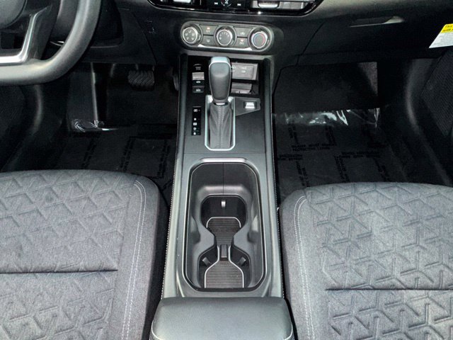 Certified 2025 Nissan Kicks SV w/ Interior Electronics Package AWD/4WD image 30
