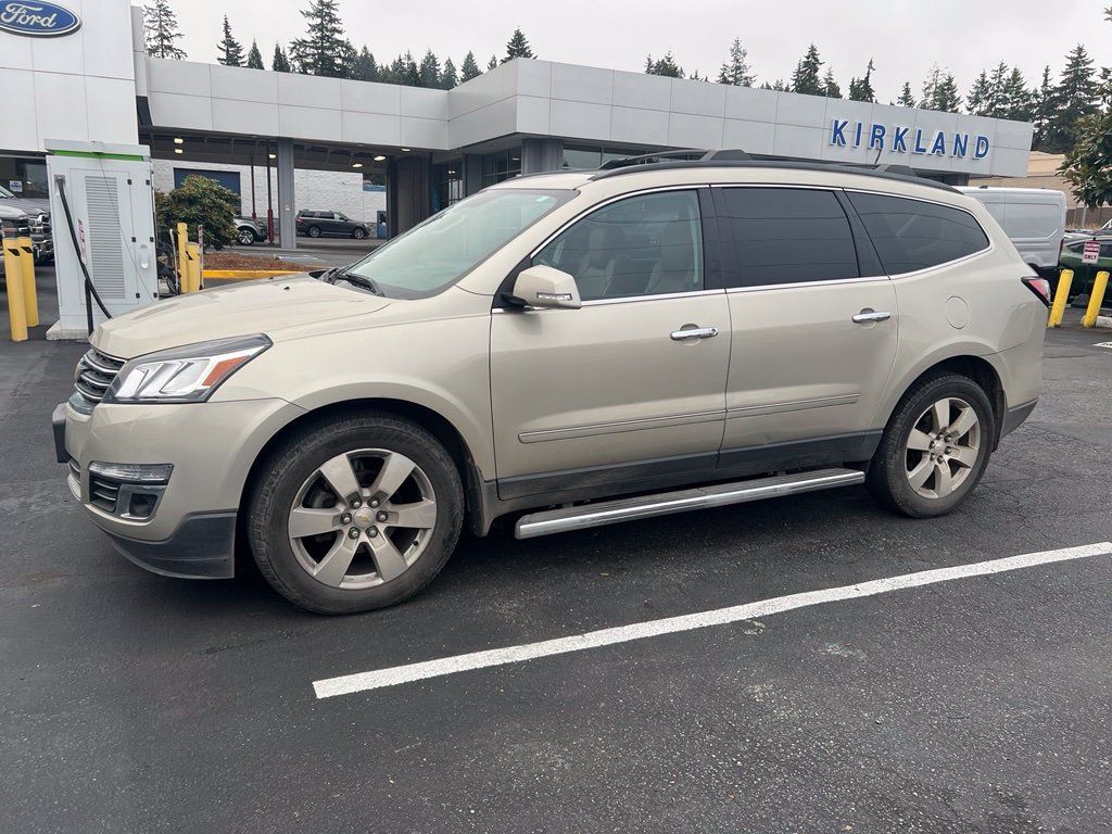 Used 2015 Chevrolet Traverse LTZ w/ LPO, 'HIT The Road' Package AWD/4WD image 4