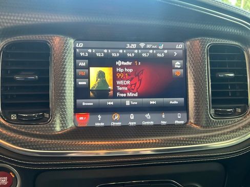 Used 2019 Dodge Charger SRT Hellcat w/ Harman/Kardon Audio Group RWD image 8
