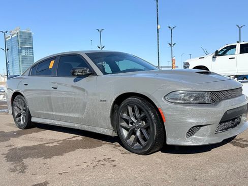 Used 2023 Dodge Charger R/T w/ Blacktop Package image 4