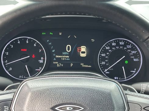 Used 2019 Toyota Avalon Touring w/ Advanced Safety Package image 16