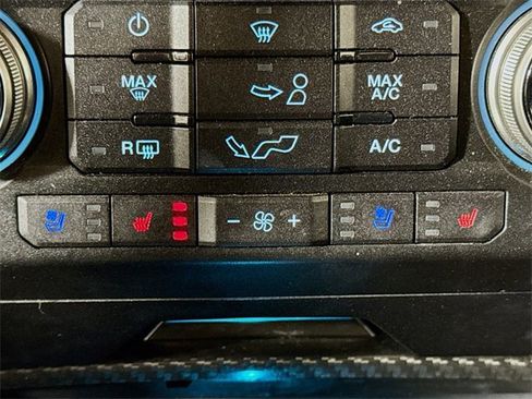 Used 2019 Ford F150 Raptor w/ Equipment Group 802A Luxury image 18