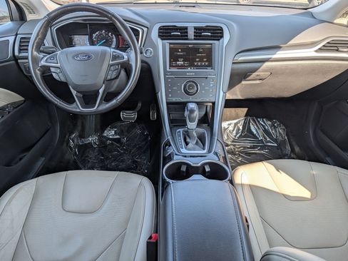 Used 2014 Ford Fusion Energi Titanium FWD image 20