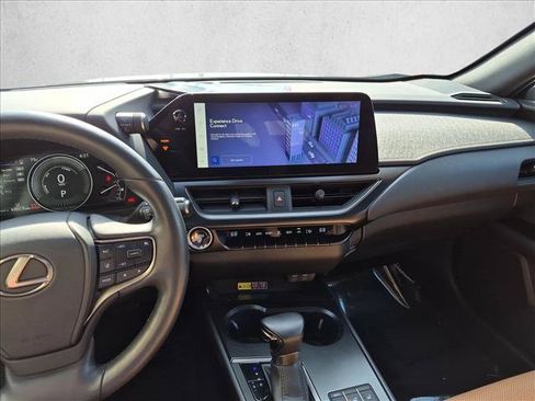 Used 2024 Lexus UX 250h AWD w/ Premium Package image 14