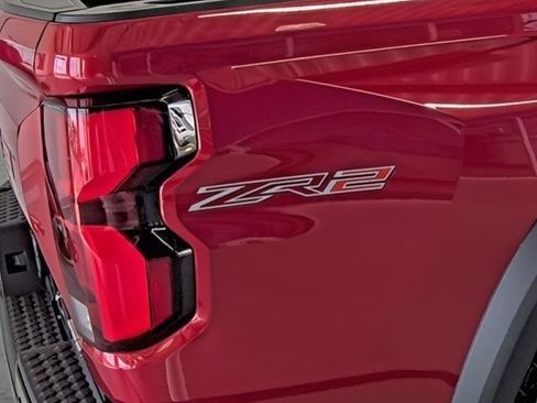 New 2026 Chevrolet Colorado ZR2 w/ Technology Package AWD/4WD image 13