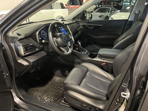 Used 2024 Subaru Outback Limited XT w/ Popular Package #2 AWD/4WD image 10