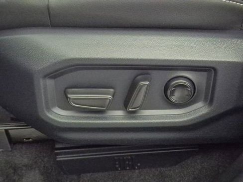 New 2026 Toyota Tundra Limited AWD/4WD image 15