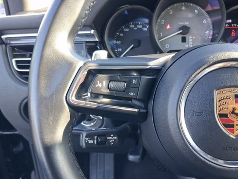 Used 2023 Porsche Macan S AWD/4WD image 22