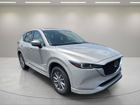 Used 2024 MAZDA CX-5 AWD 2.5 S w/ Preferred Package image 4