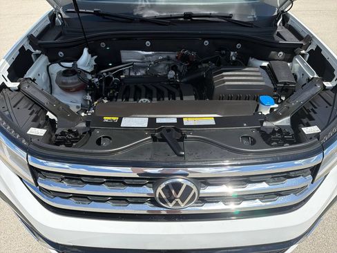 Certified 2021 Volkswagen Atlas SE FWD image 31